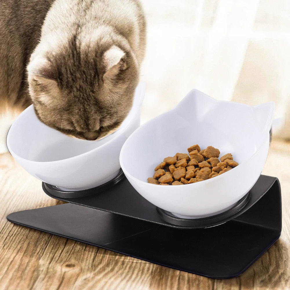 The OrthoTilt Anti-Vomiting Feeder