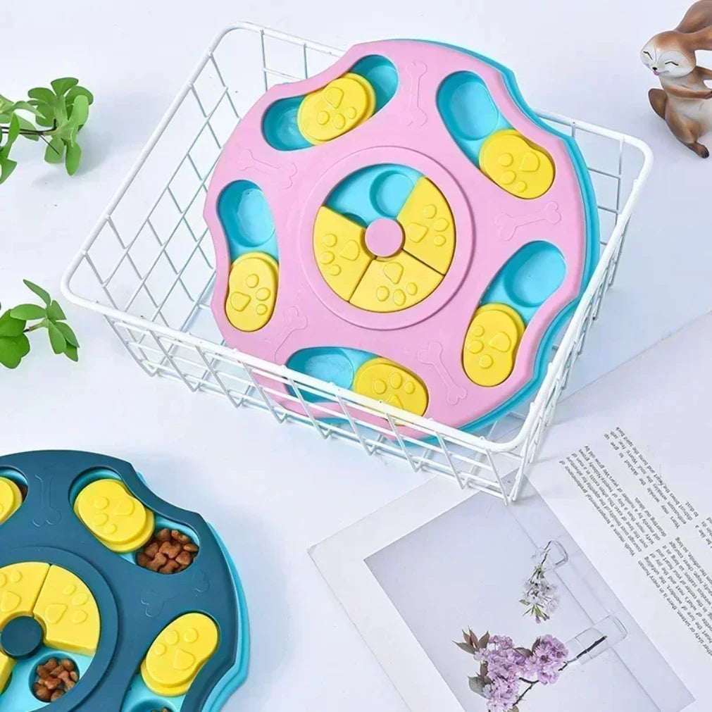 The PawPuzzle IQ Feeder